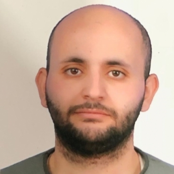 مصطفى شقلوف